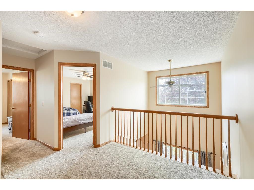 2021 Southcross Drive W #105 Burnsville MN 55306 7023887 image2