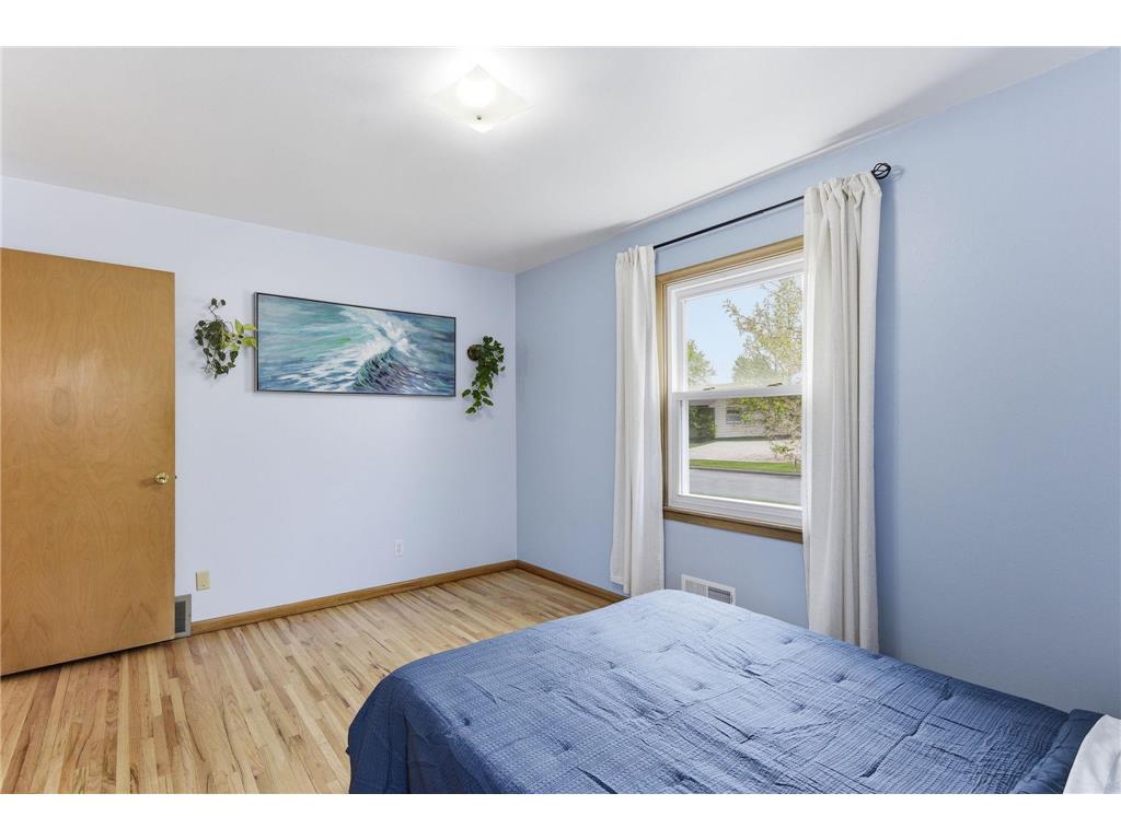 2021 Worcester Avenue Saint Paul MN 55116 7074932 image14