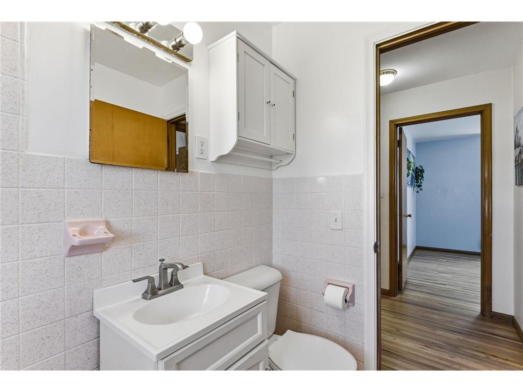 2021 Worcester Avenue Saint Paul MN 55116 7074932 image17