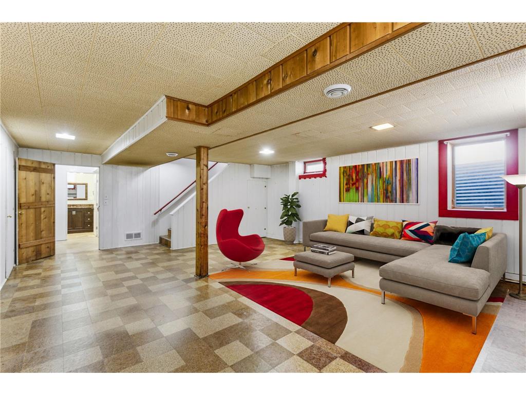 2021 Worcester Avenue Saint Paul MN 55116 7074932 image21