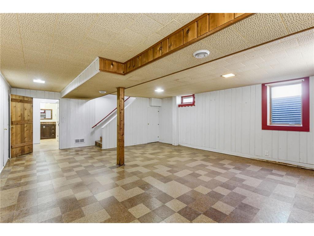 2021 Worcester Avenue Saint Paul MN 55116 7074932 image22