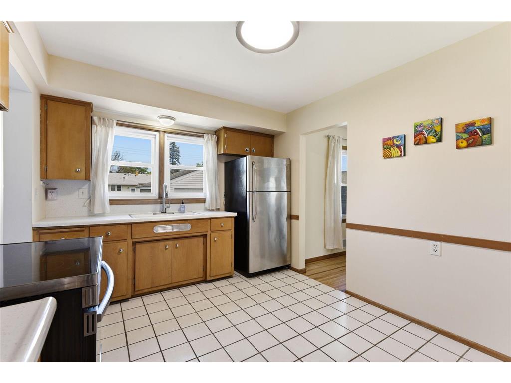 2021 Worcester Avenue Saint Paul MN 55116 7074932 image9