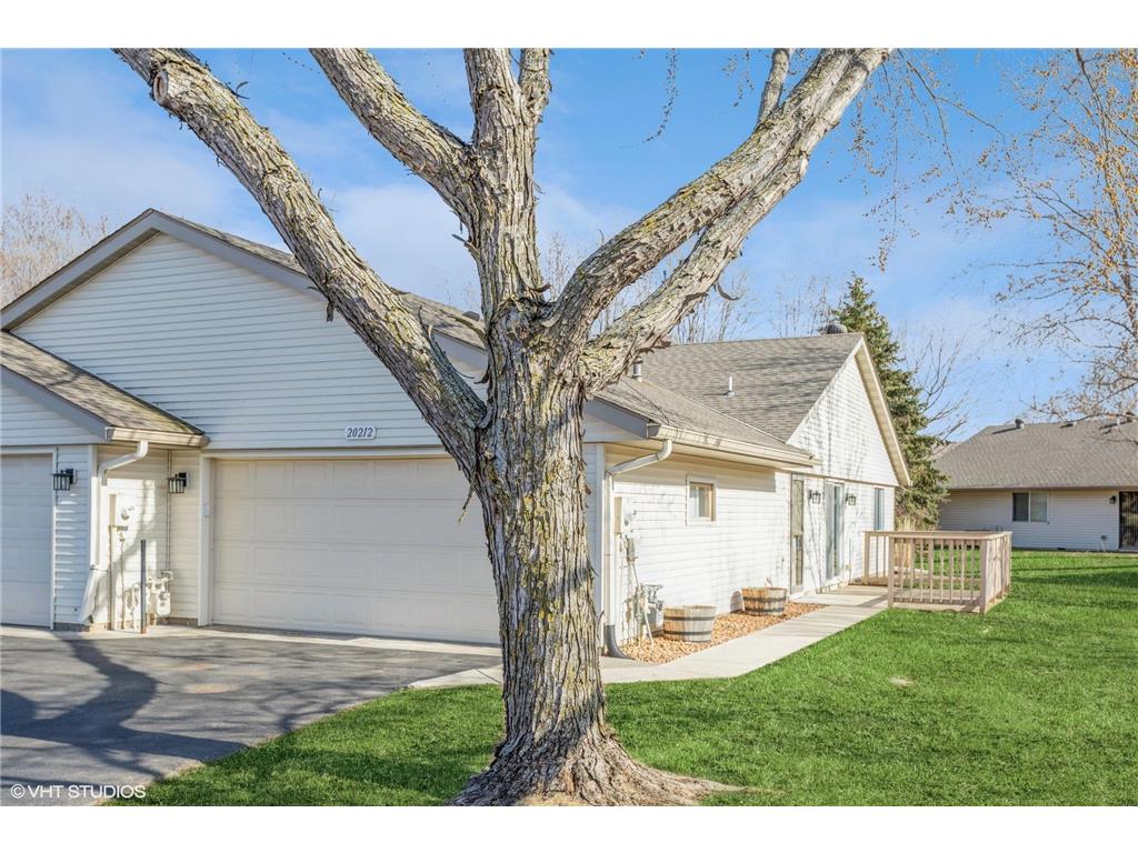 20212 Hunter Court Lakeville MN 55044 6688841 image1