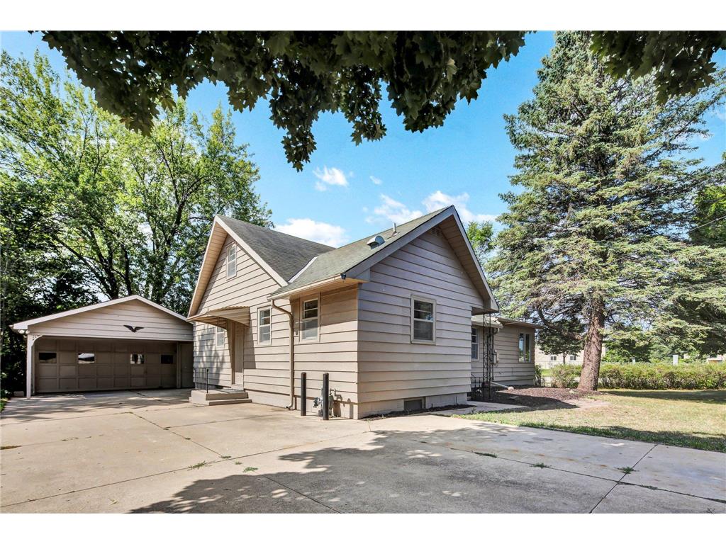 2022 15th Street SE Rochester MN 55904 6409348 image1