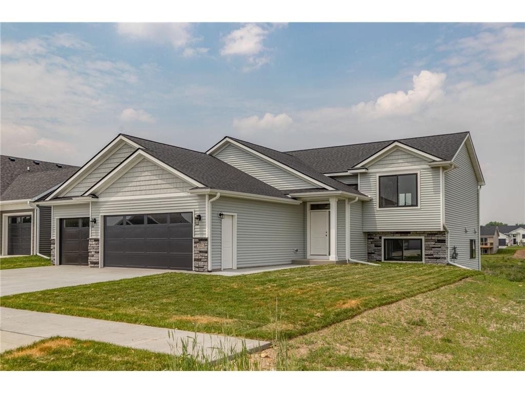 2022 Douglas Trail Drive SE Pine Island MN 55963 6254101 image1