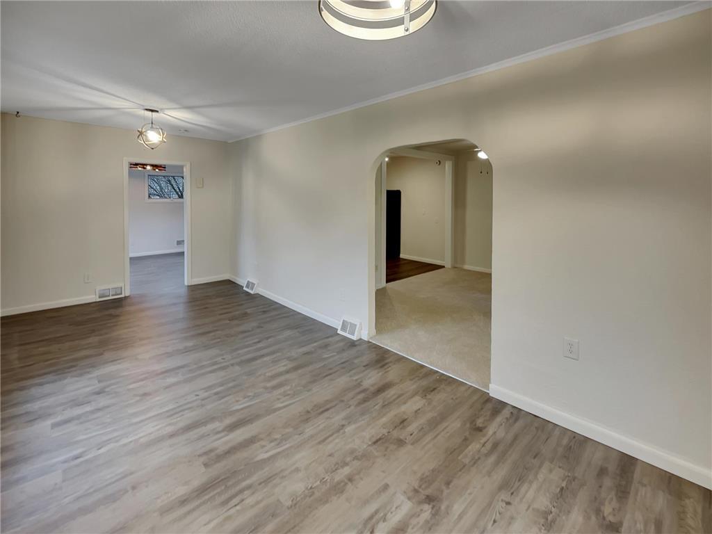 2022 English Street Maplewood MN 55109 6823073 image8