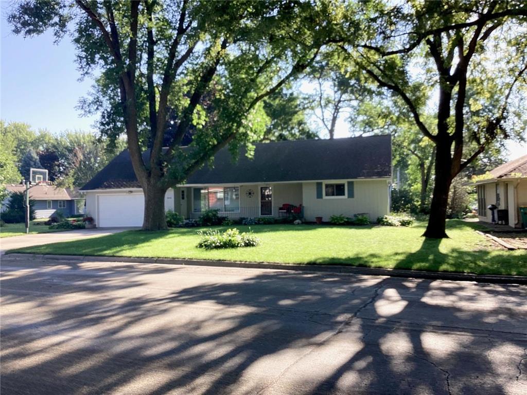 2022 Grand Avenue Albert Lea MN 56007 6777010 image1