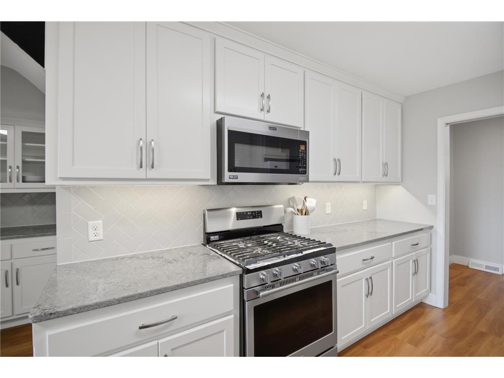 2022 Grand Avenue Albert Lea MN 56007 7092367 image6