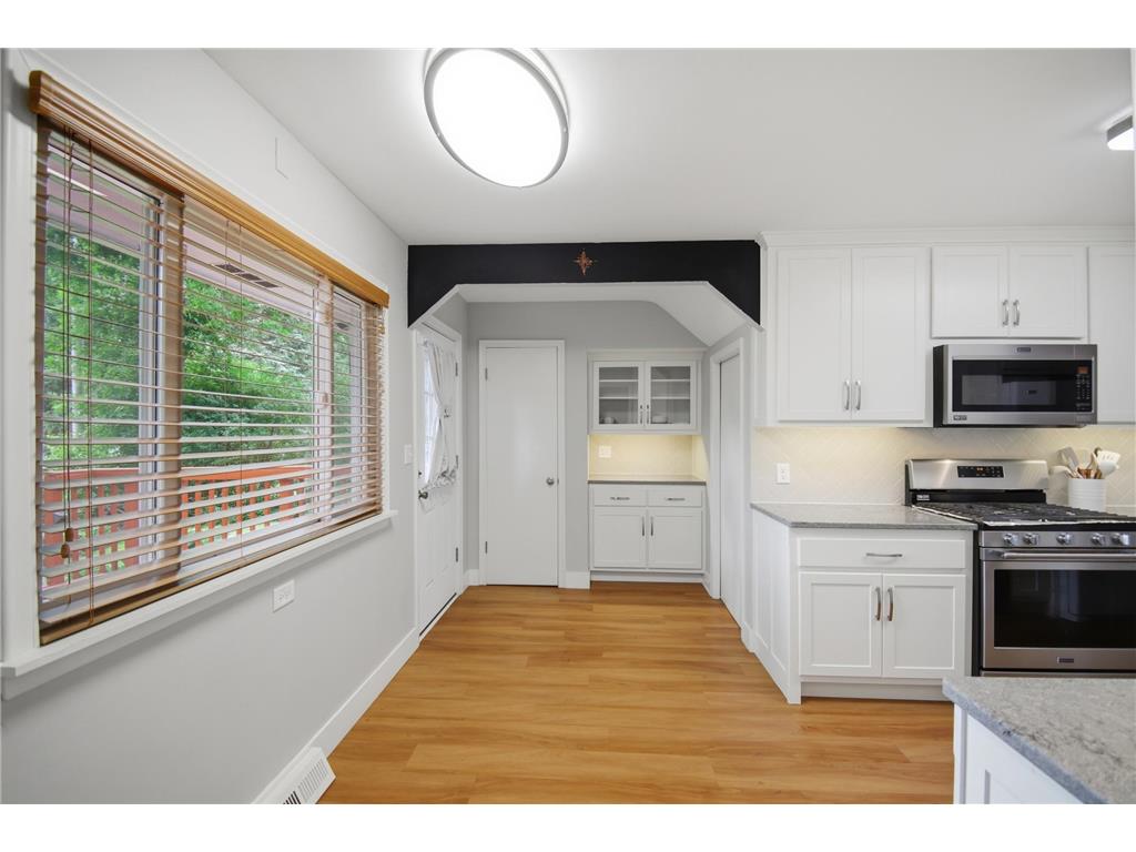 2022 Grand Avenue Albert Lea MN 56007 7092367 image8