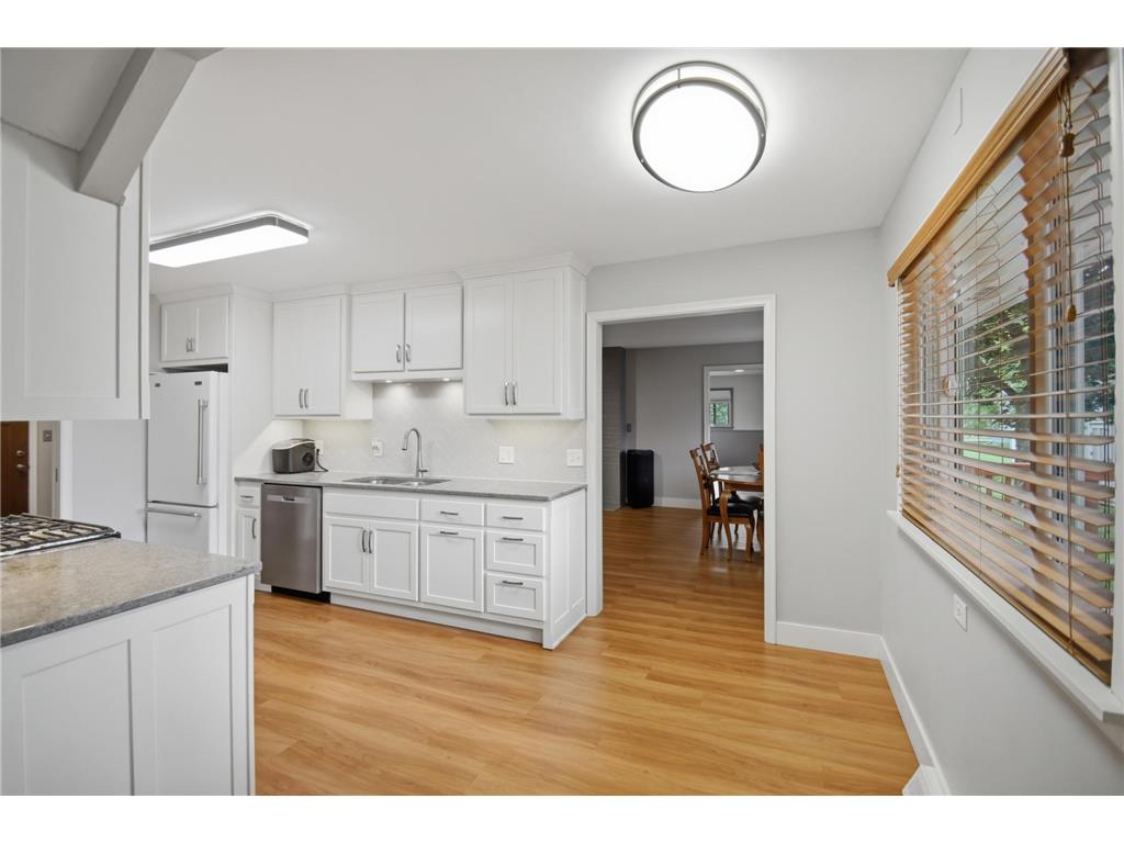 2022 Grand Avenue Albert Lea MN 56007 7092367 image9