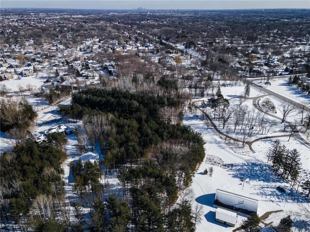 2022 Holy Name Drive Medina MN 55391 7031671 image25
