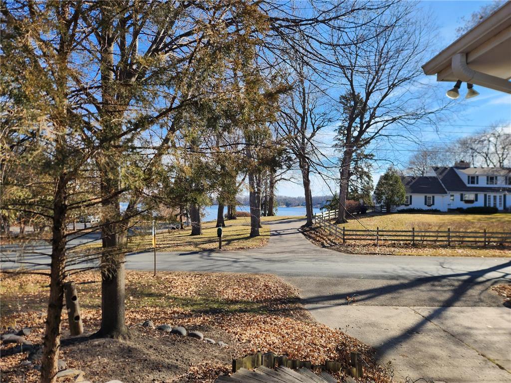 2022 Lake Road Minnetonka Beach MN 55391 - Lake Minnetonka 6527026 image1