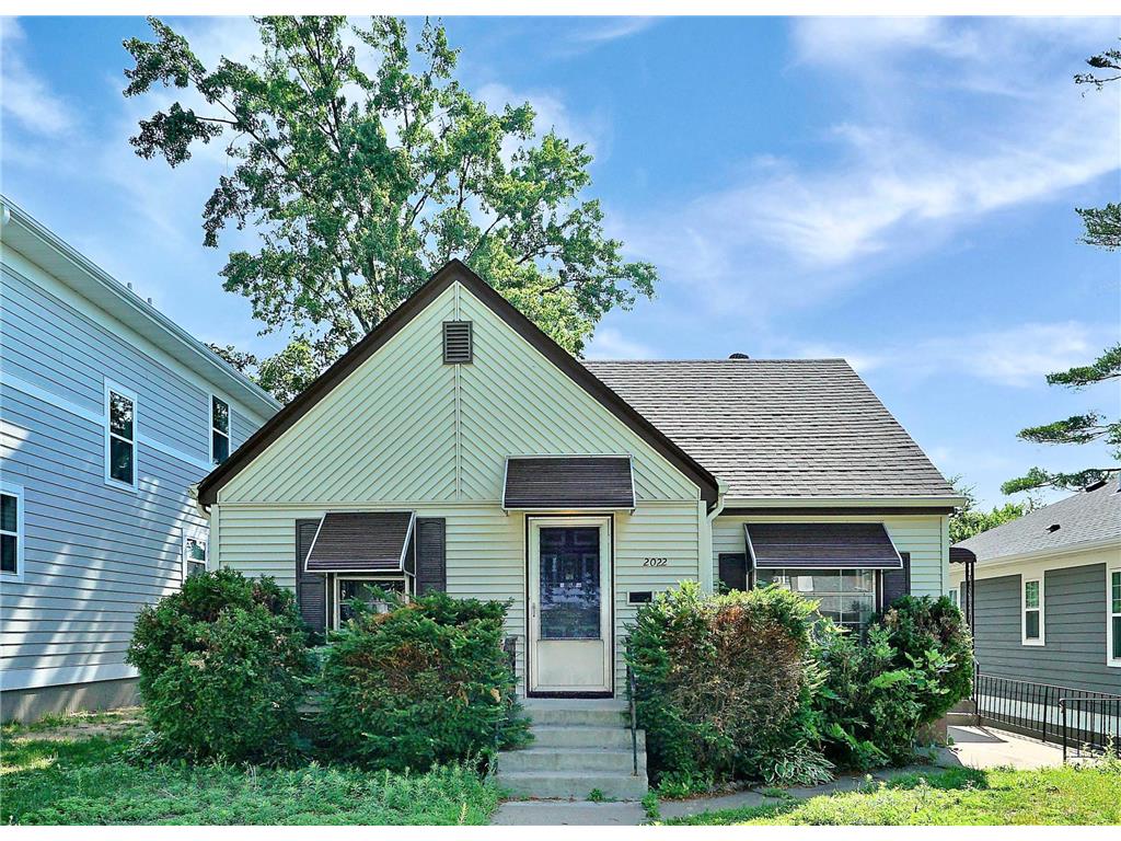 2022 Sheridan Avenue N Minneapolis MN 55411 6351265 image1