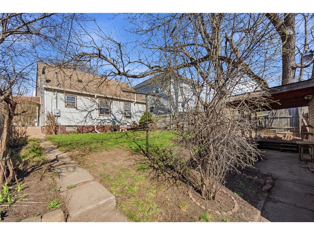 2022 Sheridan Avenue N Minneapolis MN 55411 7055575 image29