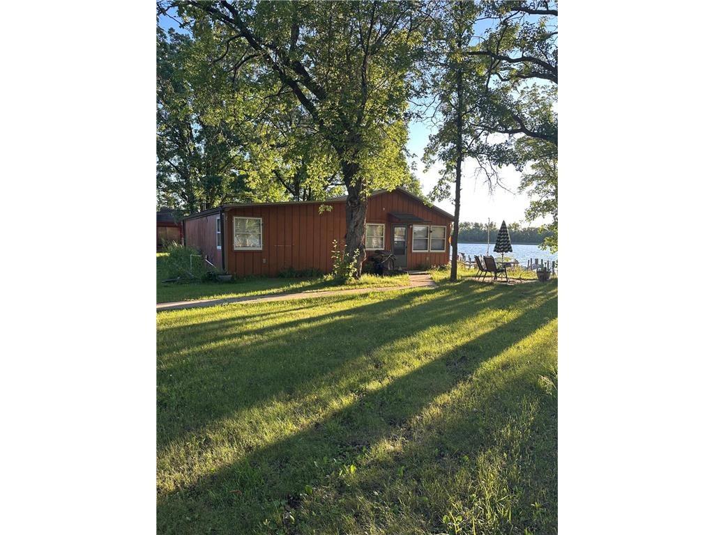 2022 Stanton Drive NW Baudette MN 56623 - Rainy River 6752370 image1
