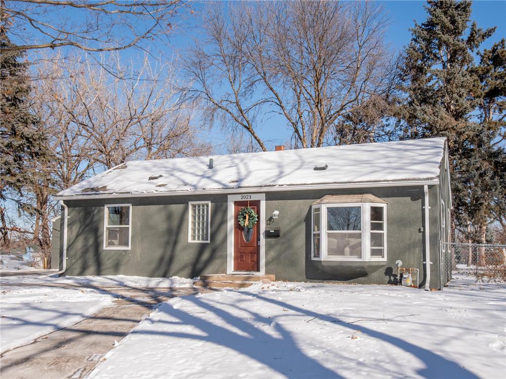 2023 Magnolia Avenue E Saint Paul MN 55119 6670387 image1