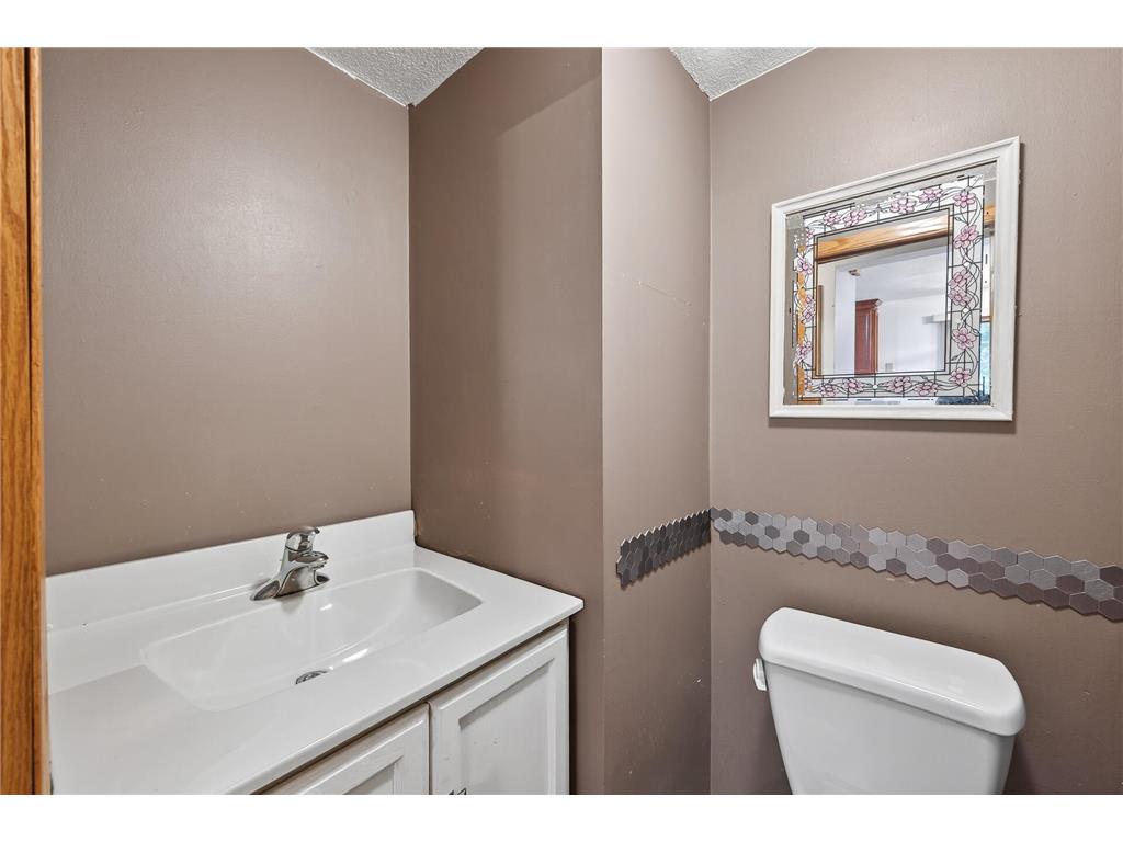 2023 Parkside Drive Saint Paul MN 55119 7011391 image8