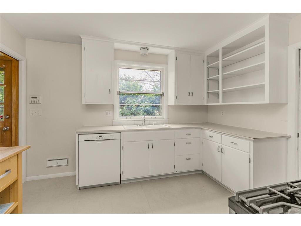 2024 Cedar Lake Parkway Minneapolis MN 55416 - Cedar 7039052 image15