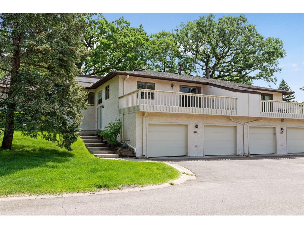 2024 Charlton Ridge West Saint Paul MN 55118 6380617 image1