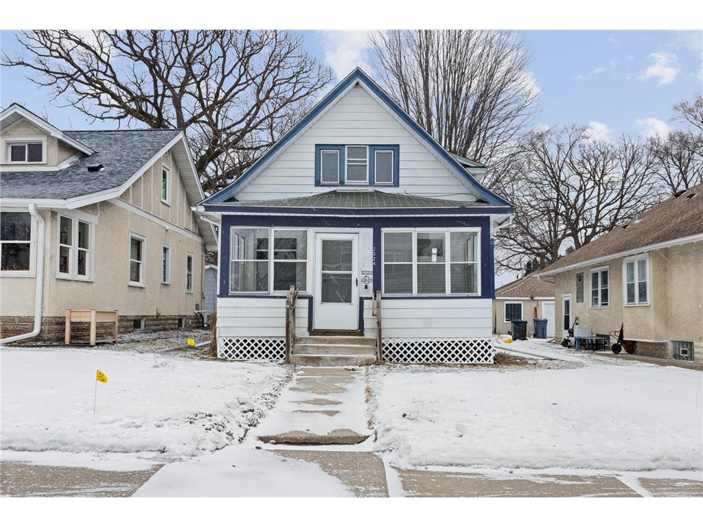 2024 Queen Avenue N Minneapolis MN 55411 7010261 image18