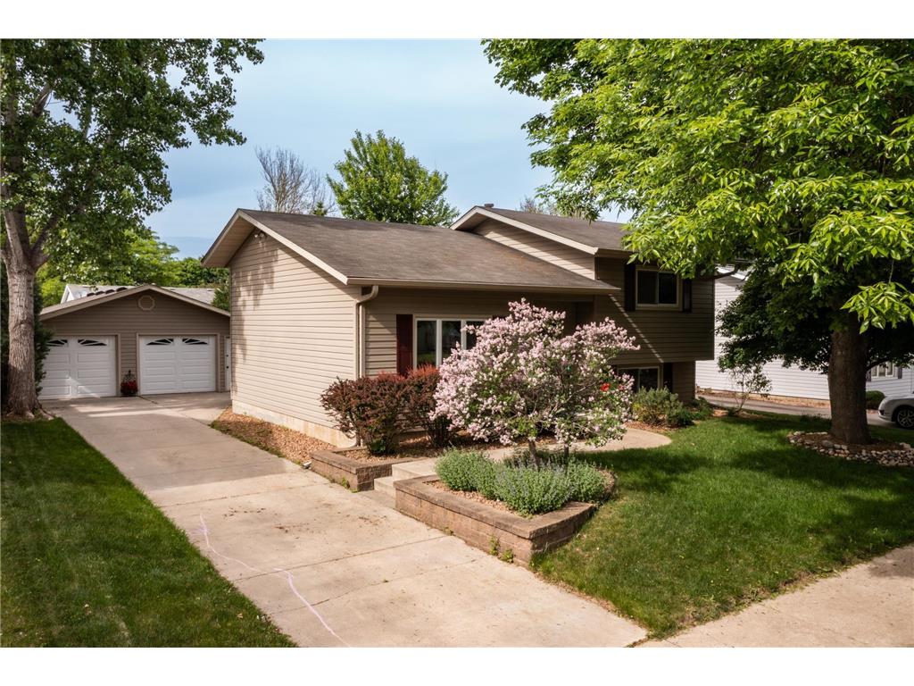 2025 42nd Street NW Rochester MN 55901 6373867 image1