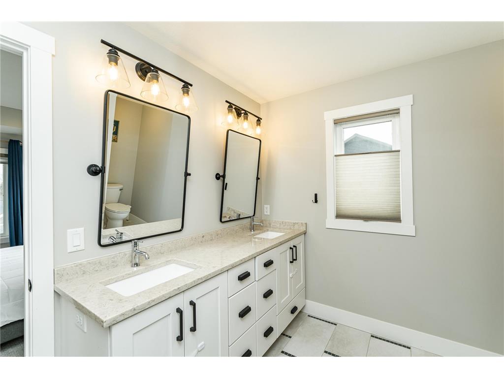 2025 Hagen Lane SW Rochester MN 55902 7041329 image18