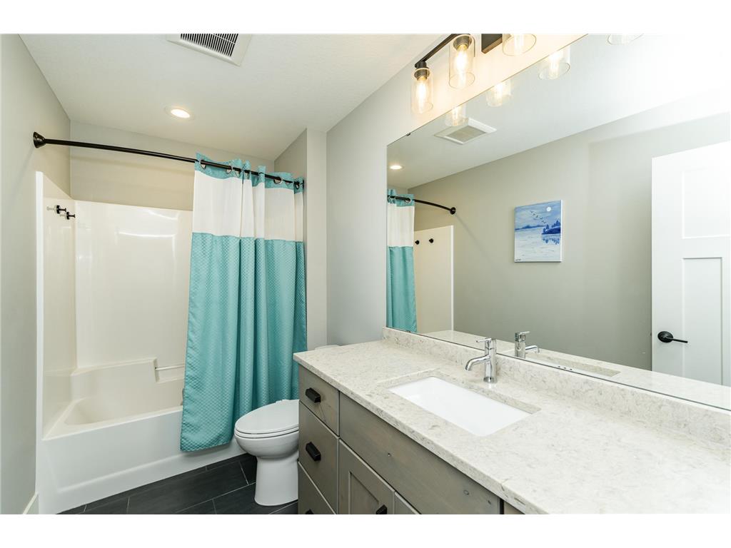2025 Hagen Lane SW Rochester MN 55902 7041329 image24