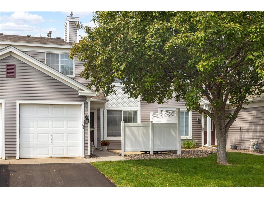 2025 Southcross Drive W #202 Burnsville MN 55306 6389806 image1