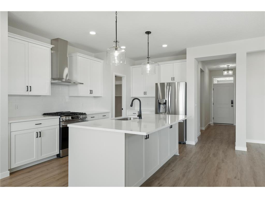 20250 Keystone Avenue Lakeville MN 55044 6826400 image3
