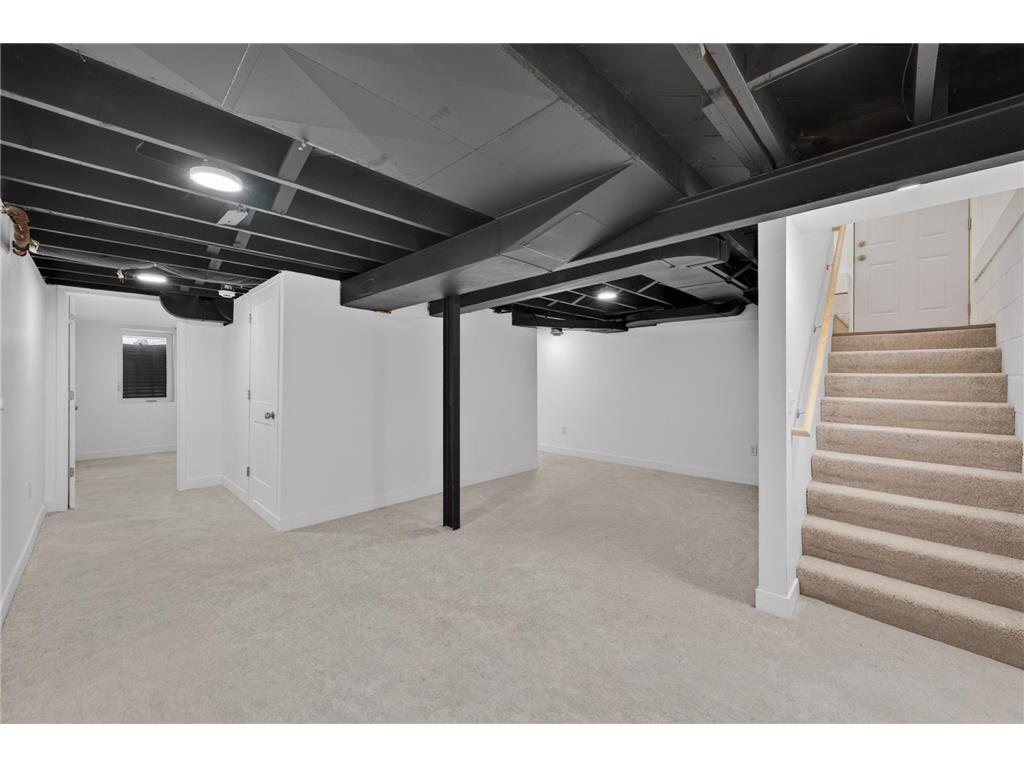 2026 Ames Avenue E Saint Paul MN 55119 7057279 image17