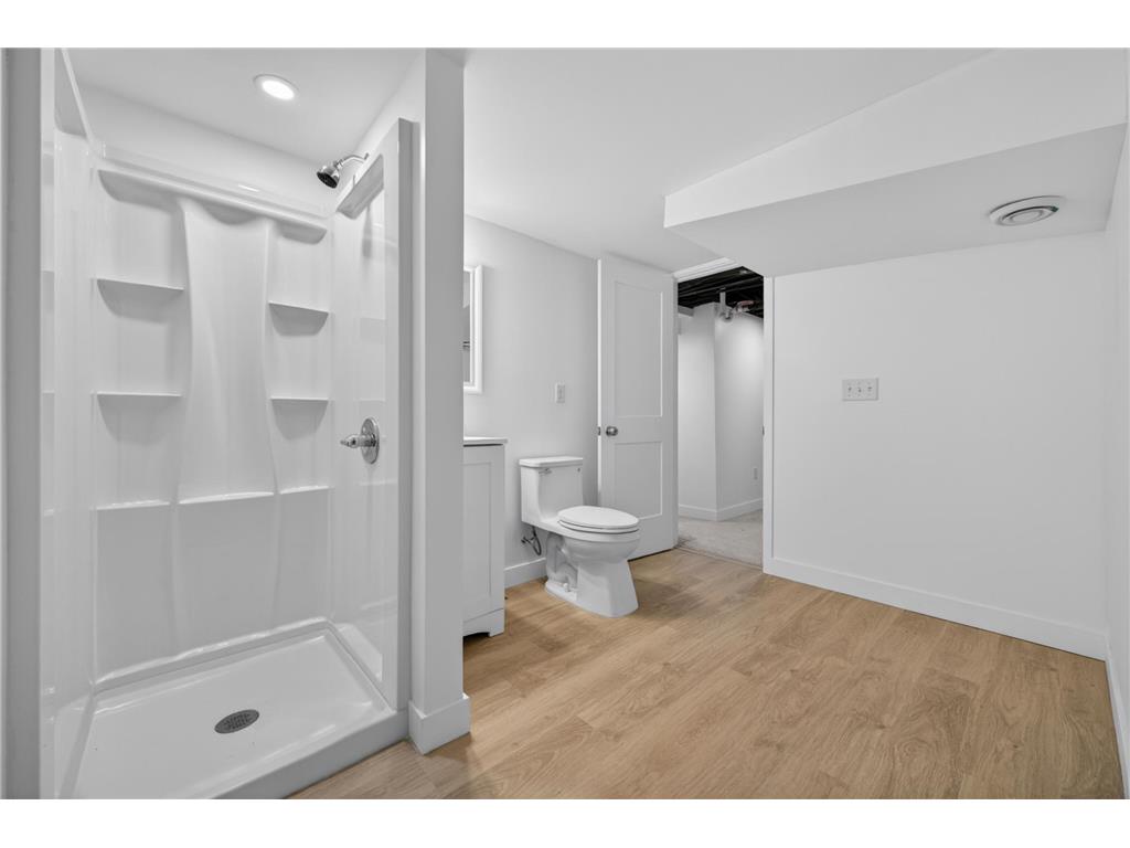 2026 Ames Avenue E Saint Paul MN 55119 7057279 image21