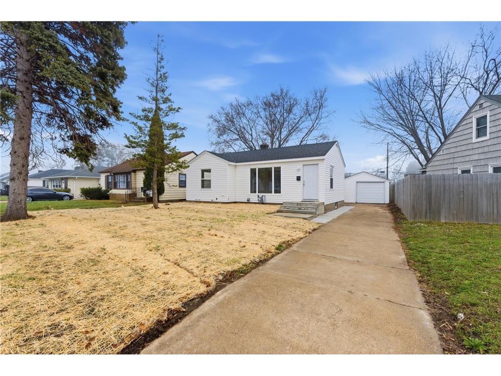 2026 Ames Avenue E Saint Paul MN 55119 7057279 image24