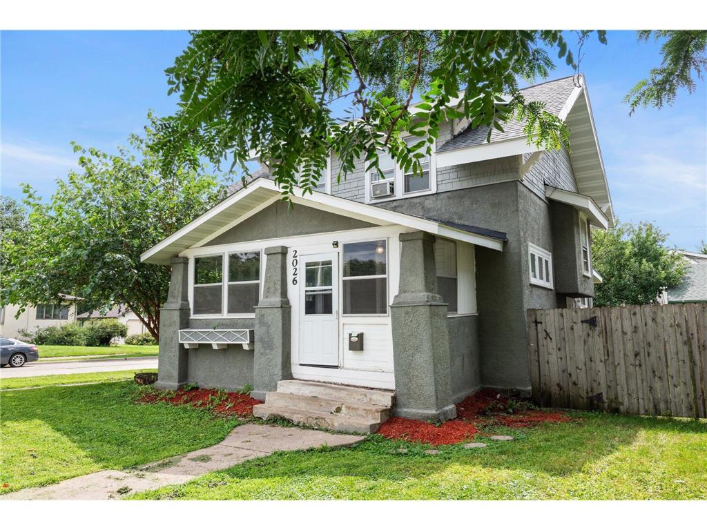 2026 Como Avenue SE Minneapolis MN 55414 6537644 image1