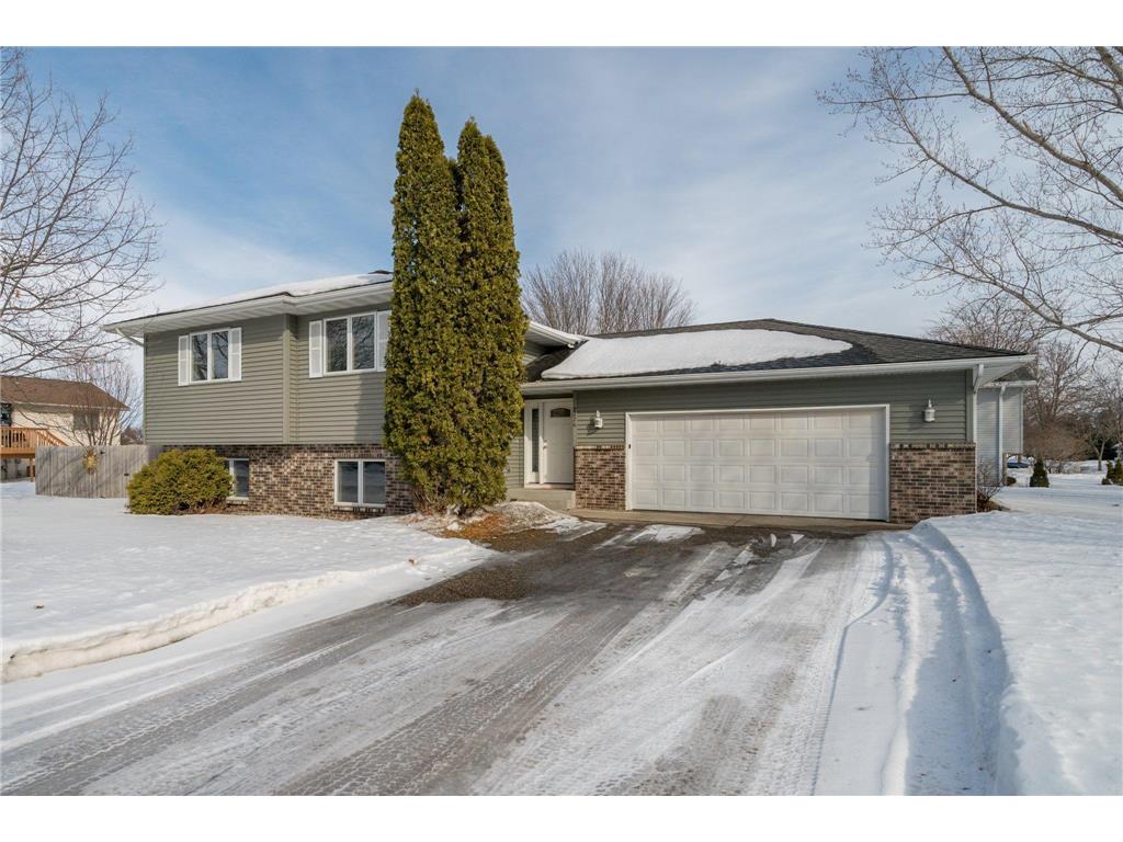 2026 Valley View Drive North Mankato MN 56003 6334646 image1