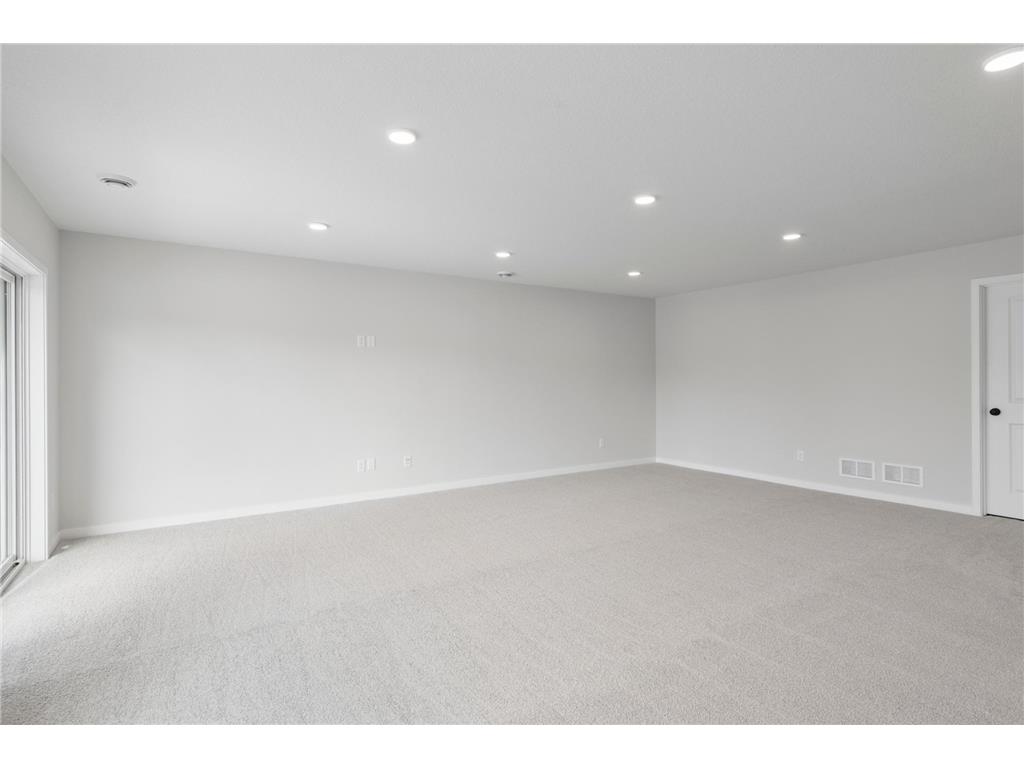 20263 Keystone Avenue Lakeville MN 55044 6826602 image22