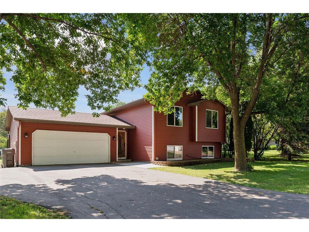 2027 Meadow Street Cologne MN 55322 6592220 image1