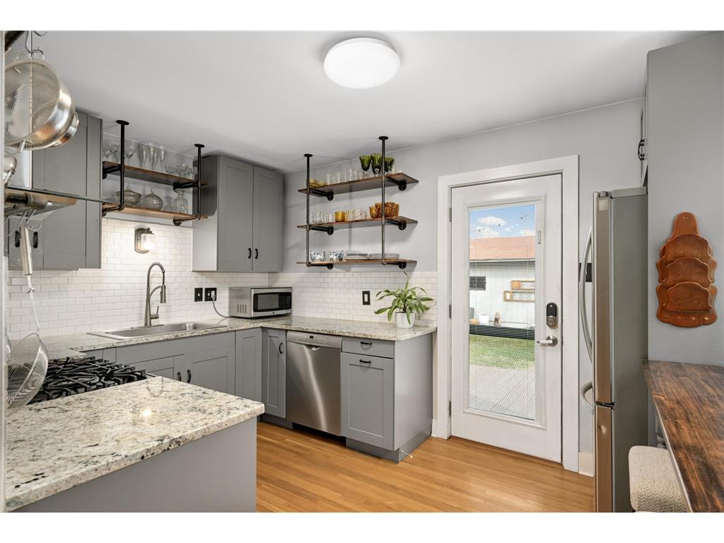 2027 Thure Avenue Saint Paul MN 55116 6784948 image12