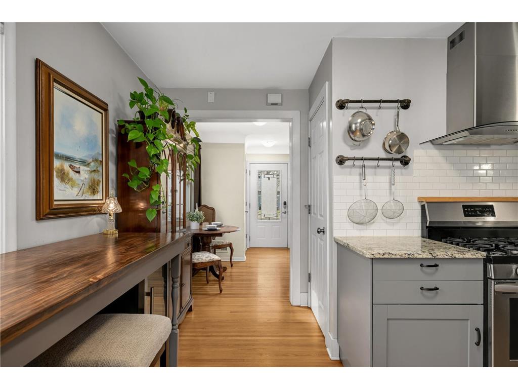 2027 Thure Avenue Saint Paul MN 55116 6784948 image14