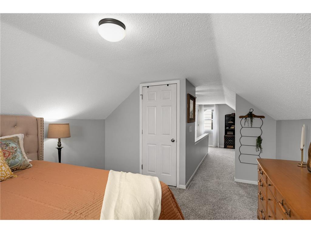 2027 Thure Avenue Saint Paul MN 55116 6784948 image18