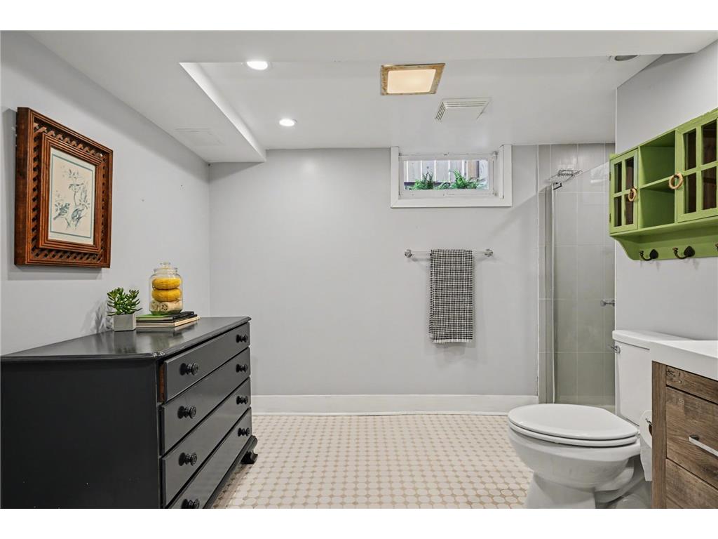 2027 Thure Avenue Saint Paul MN 55116 6784948 image20
