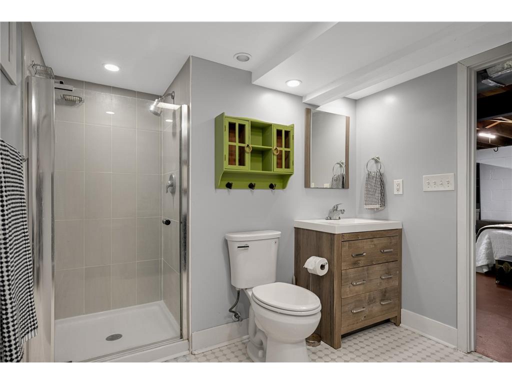 2027 Thure Avenue Saint Paul MN 55116 6784948 image21