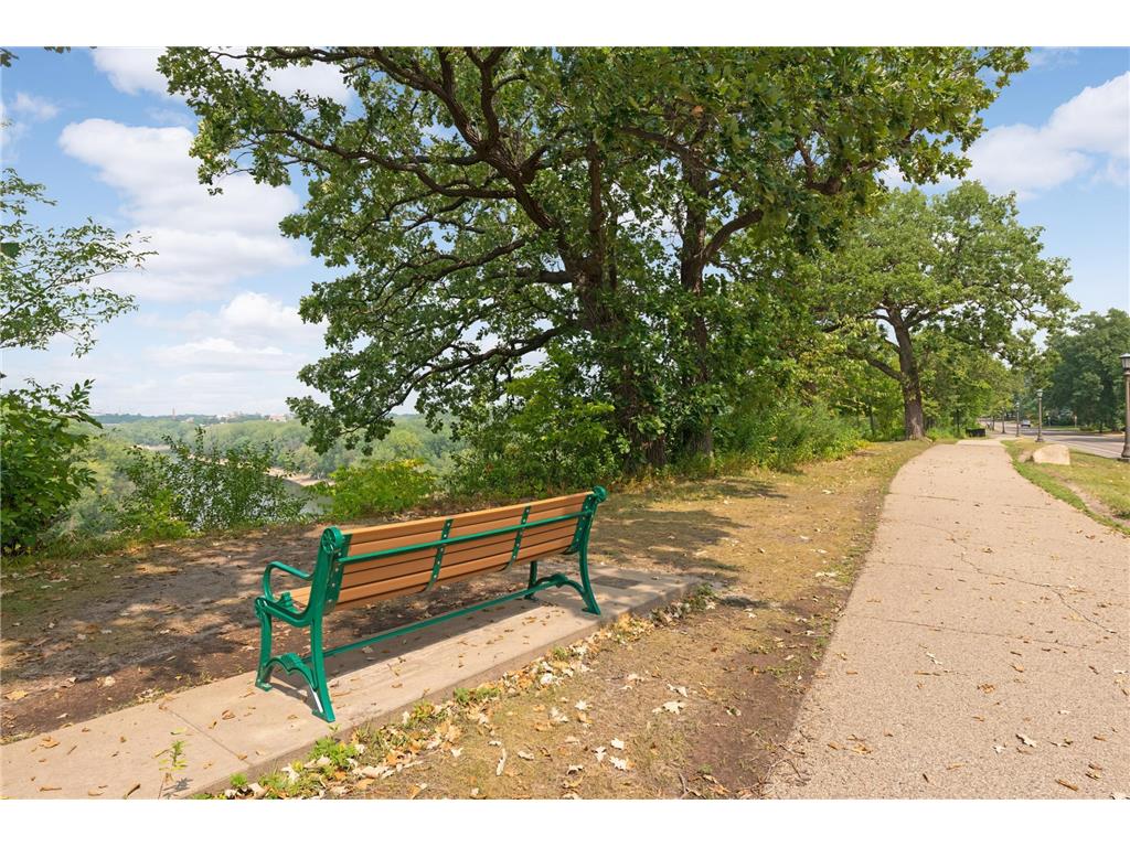 2027 Thure Avenue Saint Paul MN 55116 6784948 image33