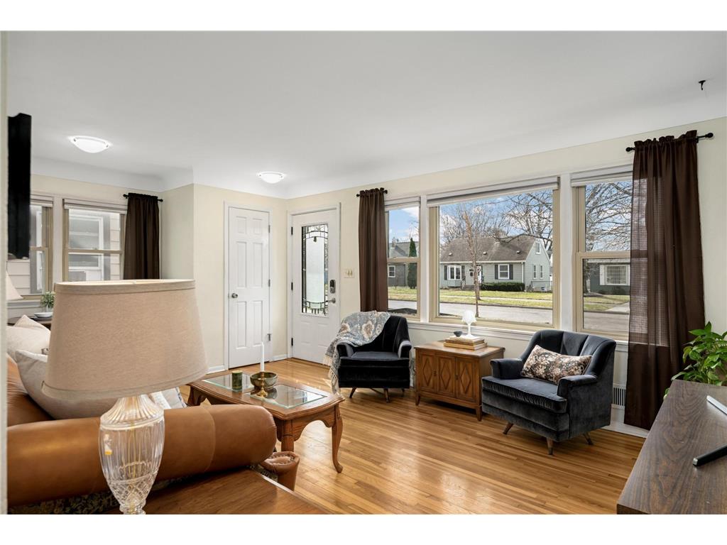 2027 Thure Avenue Saint Paul MN 55116 6784948 image4