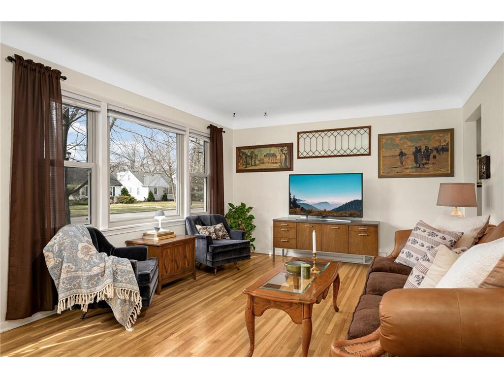2027 Thure Avenue Saint Paul MN 55116 6784948 image5