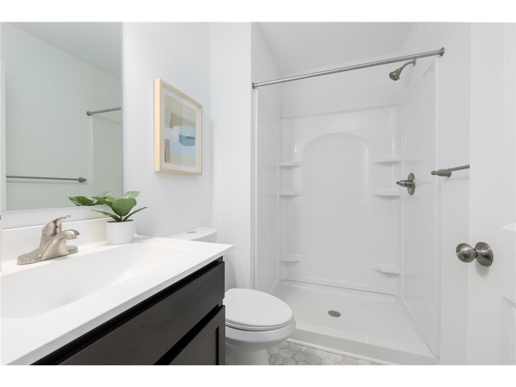 2030 James Avenue N Minneapolis MN 55411 6826626 image8