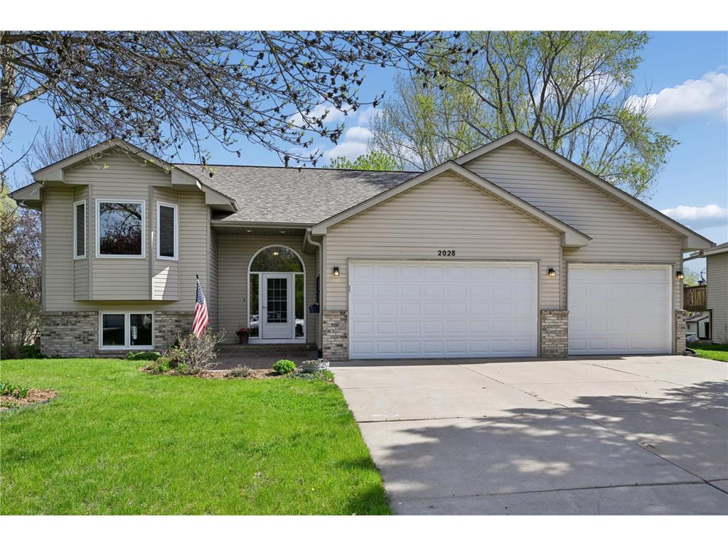 2028 Meadow Street Cologne MN 55322 7063459 image1