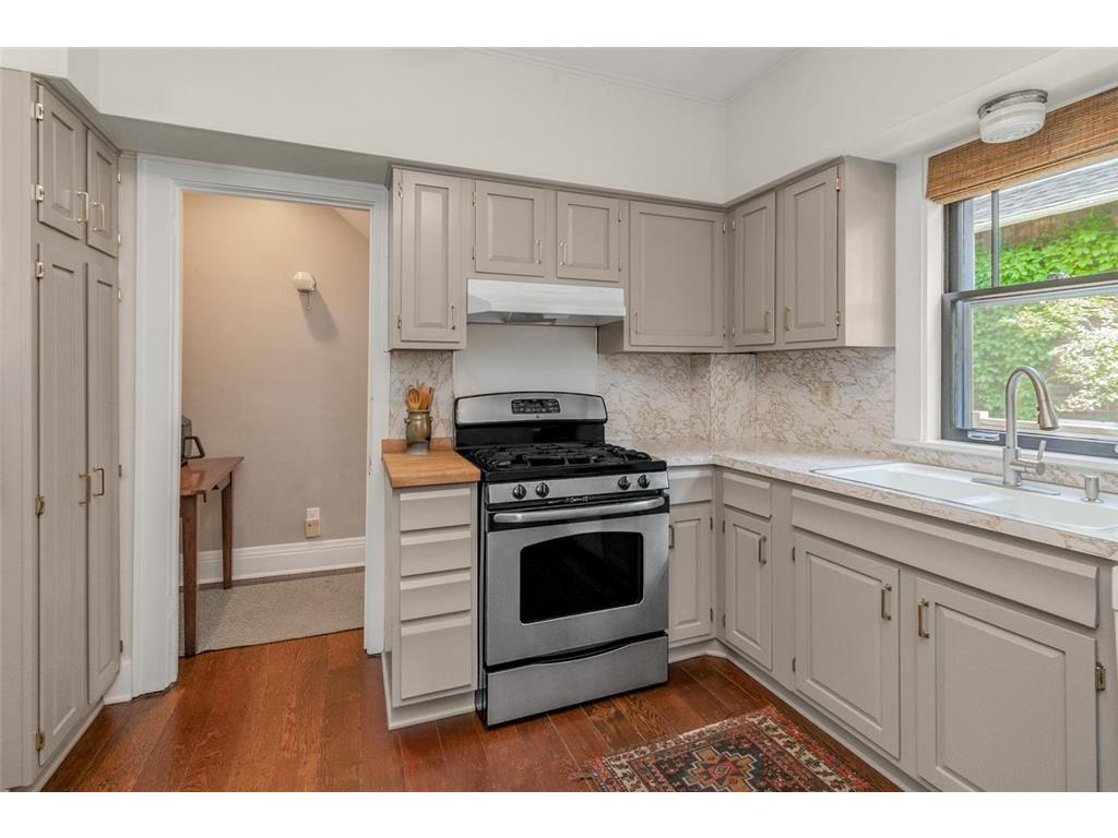 2028 Princeton Avenue Saint Paul MN 55105 7067082 image20