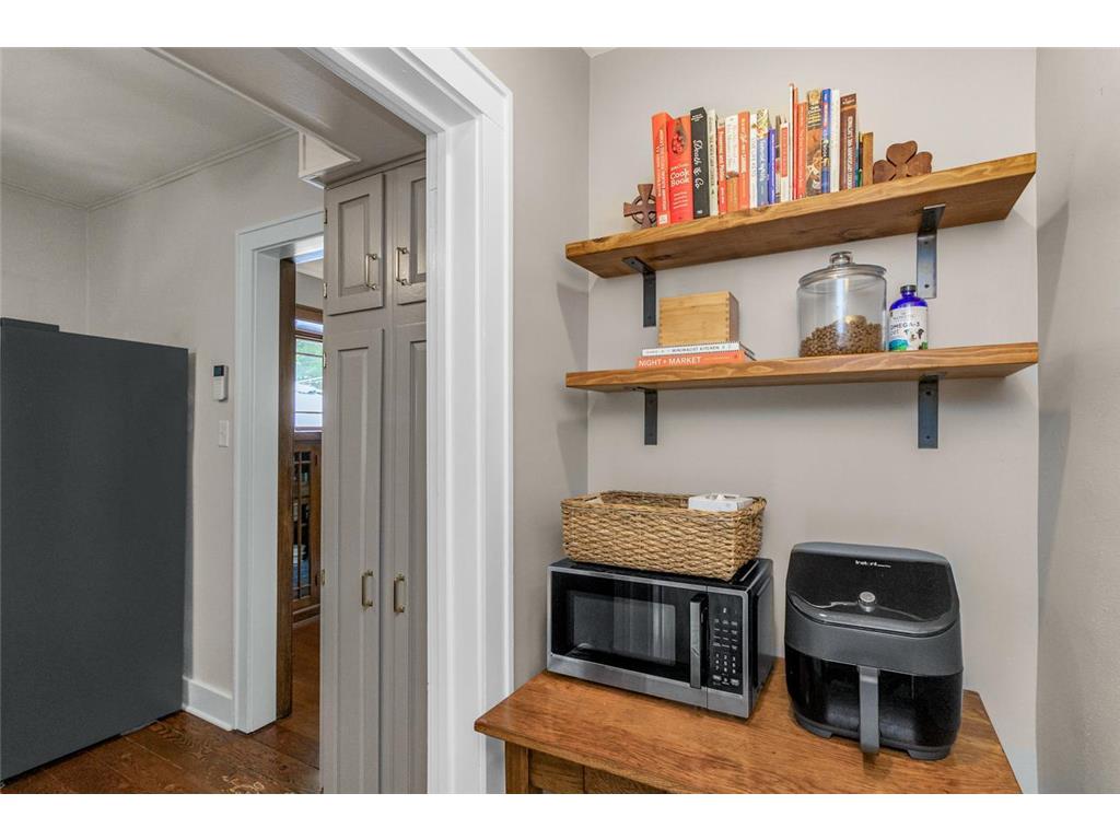 2028 Princeton Avenue Saint Paul MN 55105 7067082 image22