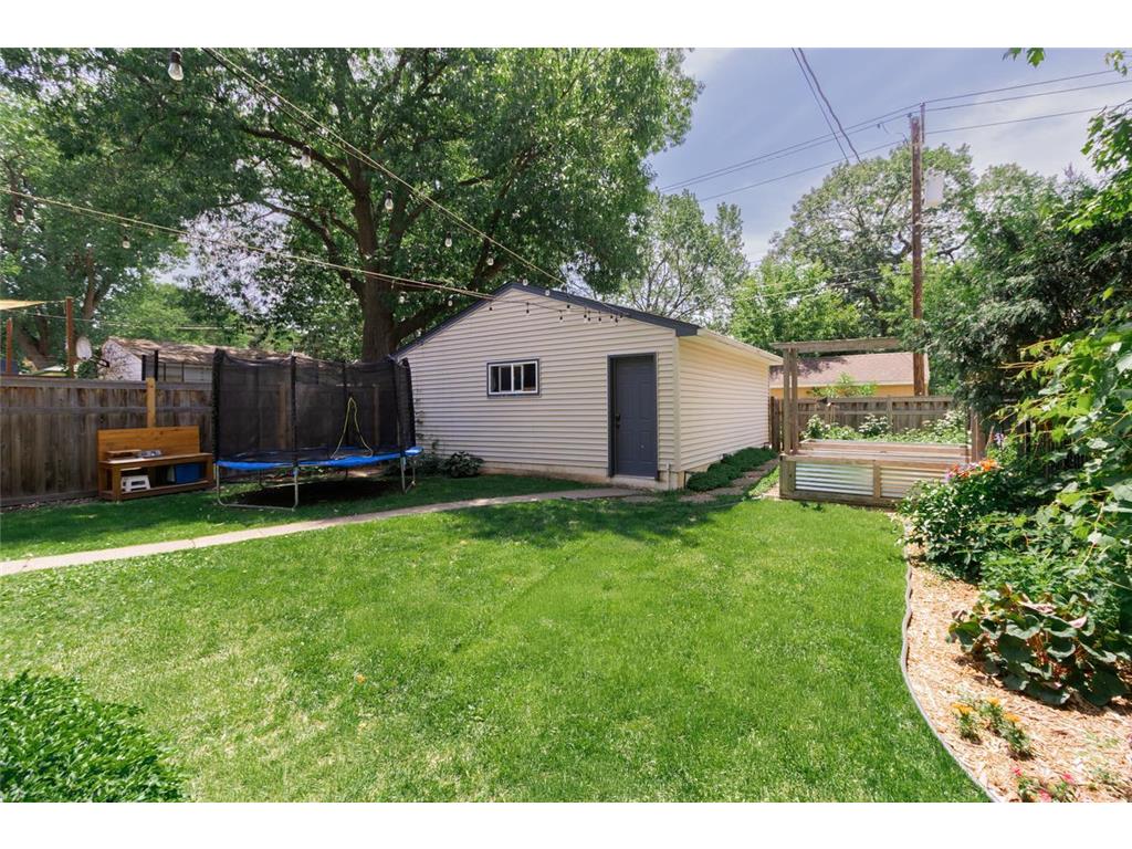 2028 Princeton Avenue Saint Paul MN 55105 7067082 image34