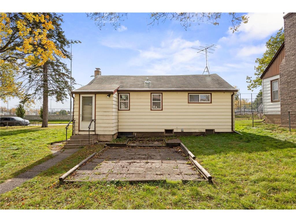 2029 Conway Street Saint Paul MN 55119 6799482 image15